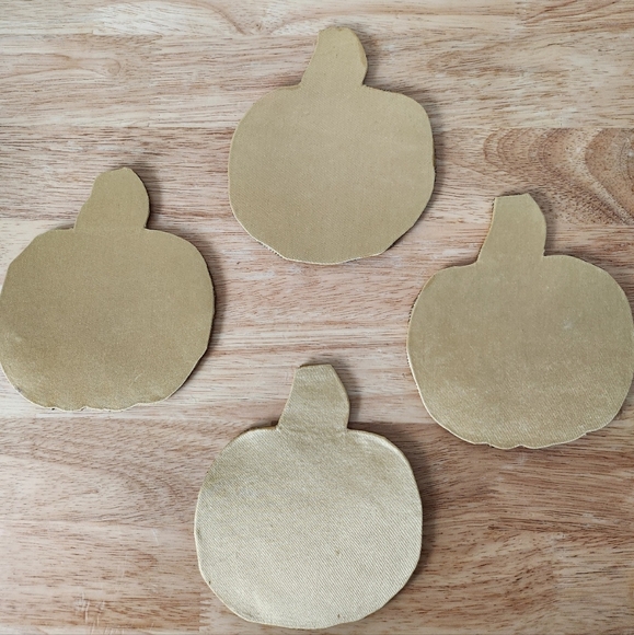 Mackenzie-Childs Polka Pumpkin Beaded Coasters - set of 4 - Picture 4 of 6